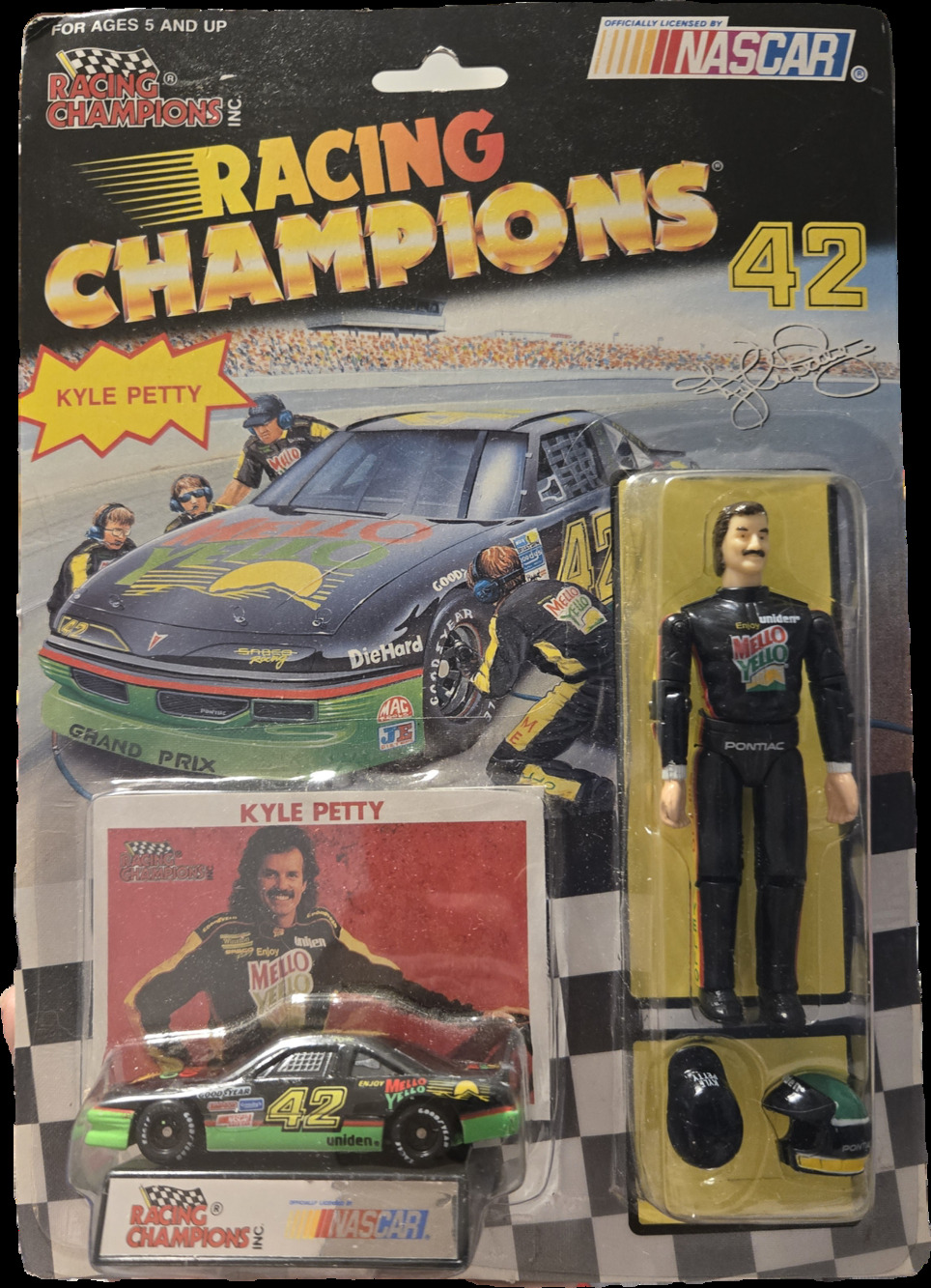 Kyle Petty #42 Mello Yello Racing Superstars Action Figure & Diecast Set Nascar